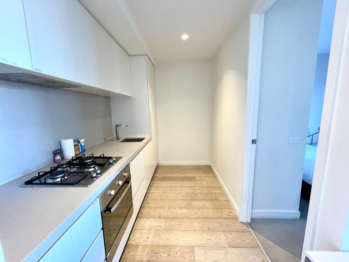 Readyset Apartments At Empire Melbourne Bagian luar foto