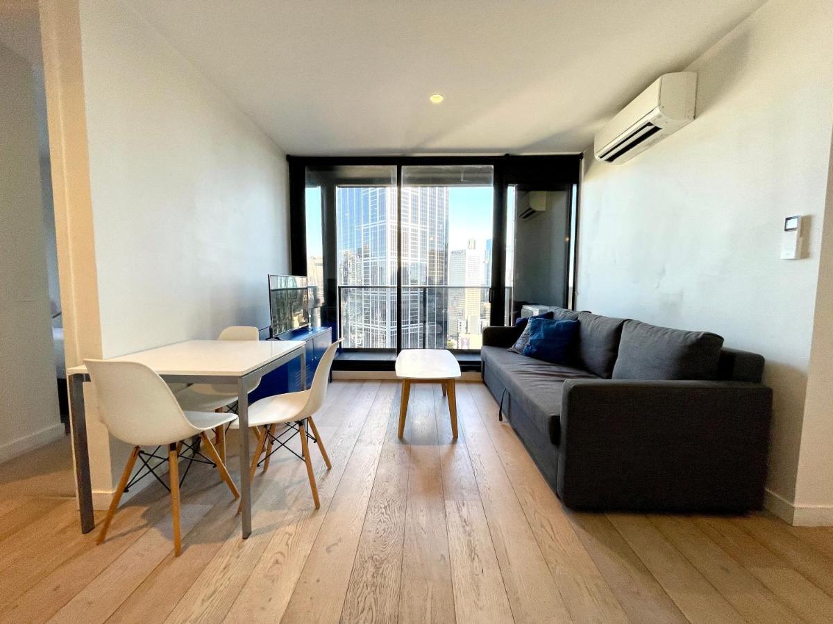 Readyset Apartments At Empire Melbourne Bagian luar foto